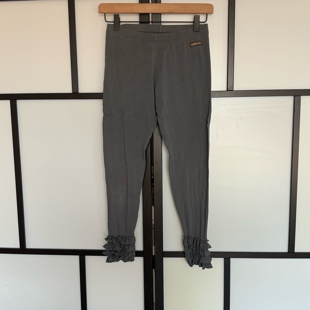 Matilda Jane Character‎ counts ruffle leggings. Small